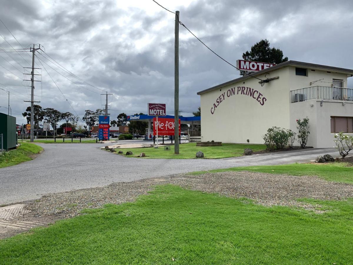 Casey On Princes Motel Hallam Eksteriør bilde