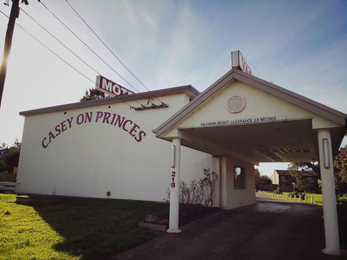 Casey On Princes Motel Hallam Eksteriør bilde